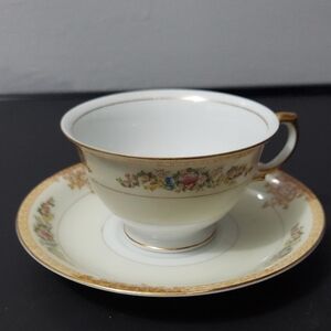 Vintage Meito Fine Porcelain Teacup and Saucer Circa 1930s